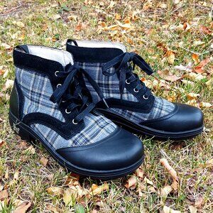 SOLD Algeria Kylie Night Boots  Size 7